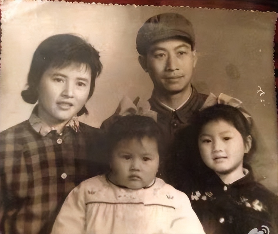 田海蓉被抛弃后活得最精彩,田海蓉丈夫葬礼视频