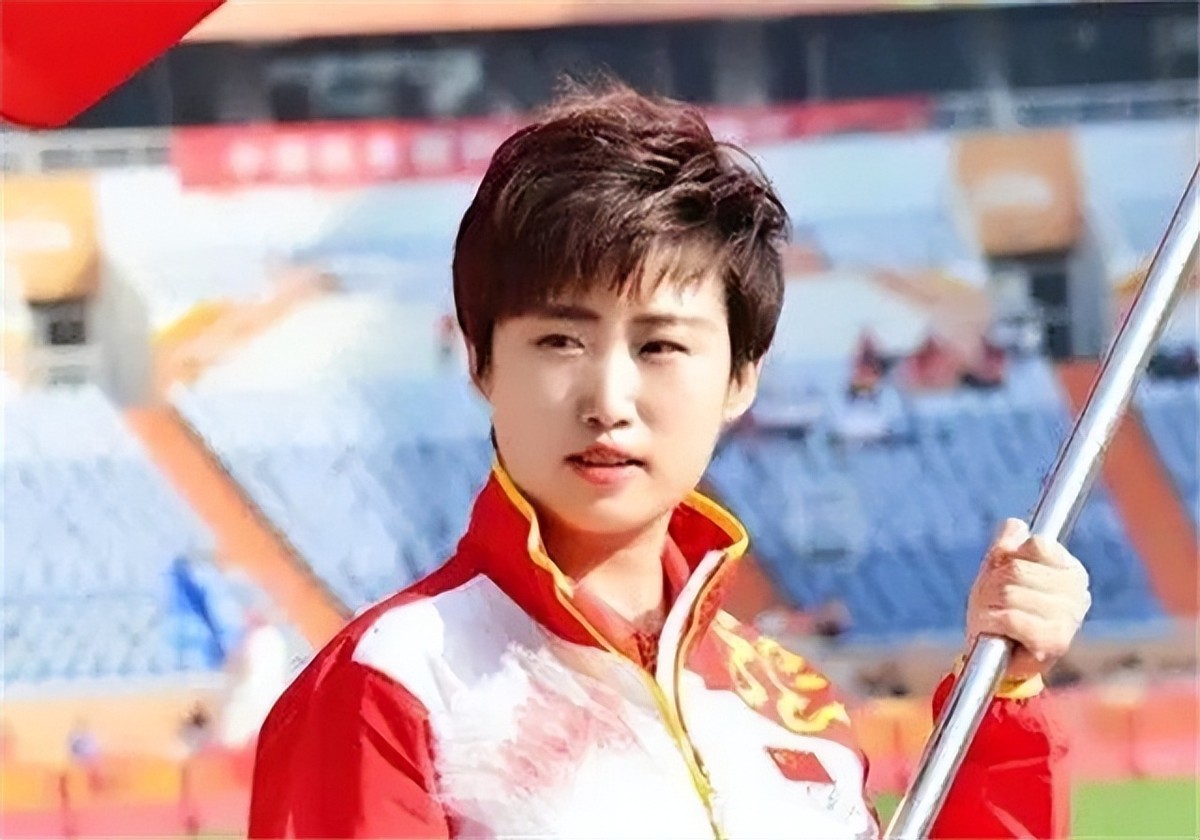 施之皓李楠为什么在一起,施之皓娶徒弟李楠