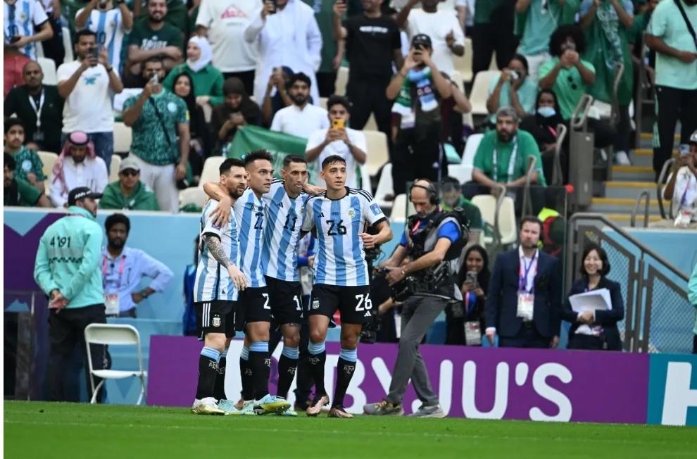 阿根廷晋级世界杯梅西发声,阿根廷队梅西成长之路