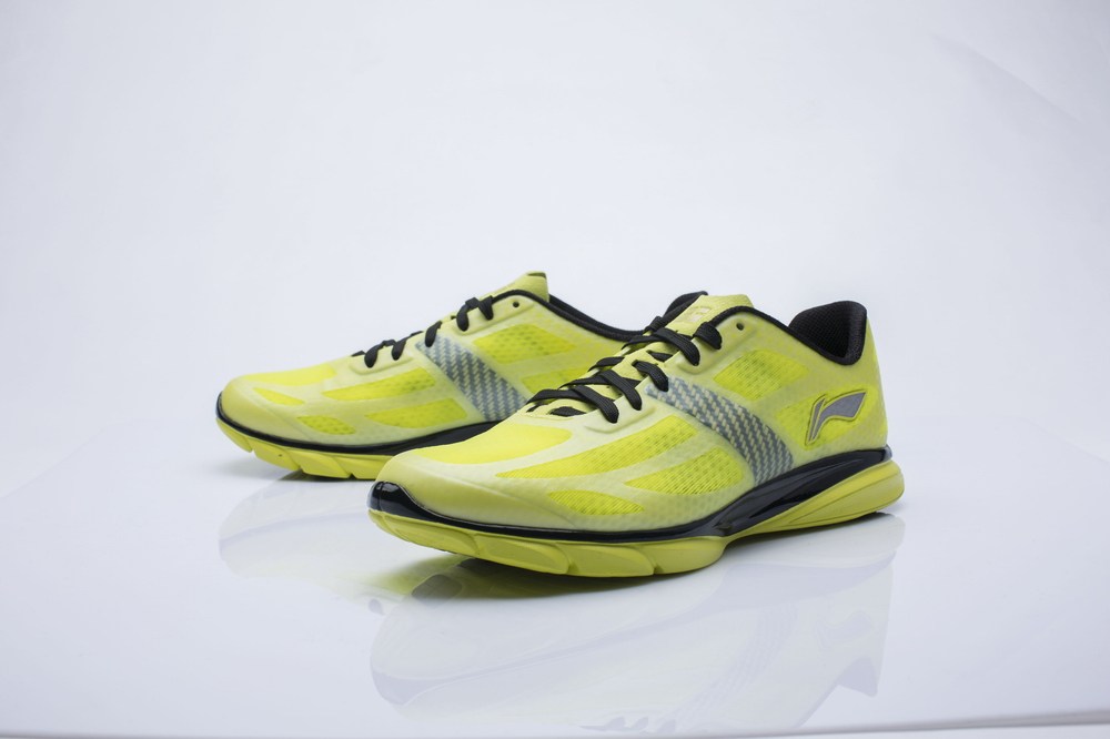 安踏2023新款网红爆款潮鞋,安踏春季2022新款撞色休闲鞋