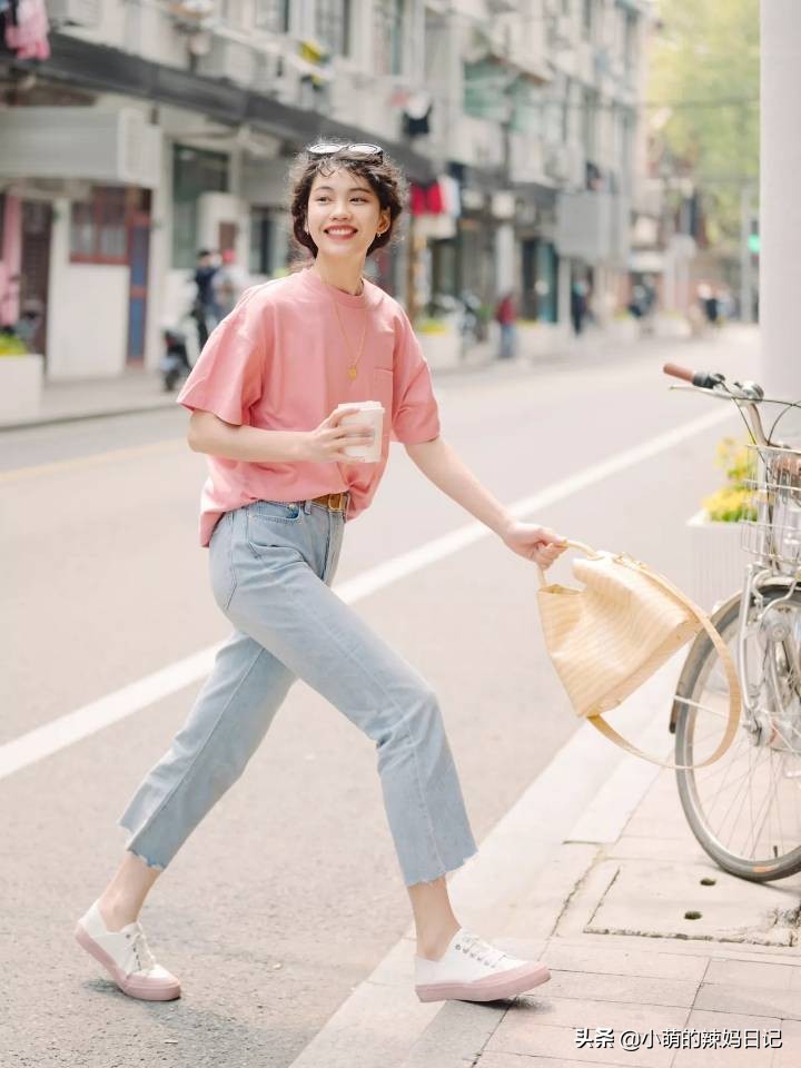 今年流行什么裤子露脚踝和小腿,裤子过膝不过踝的搭配