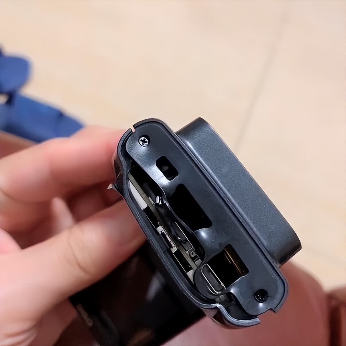 行车记录仪后视镜选购,选购行车记录仪