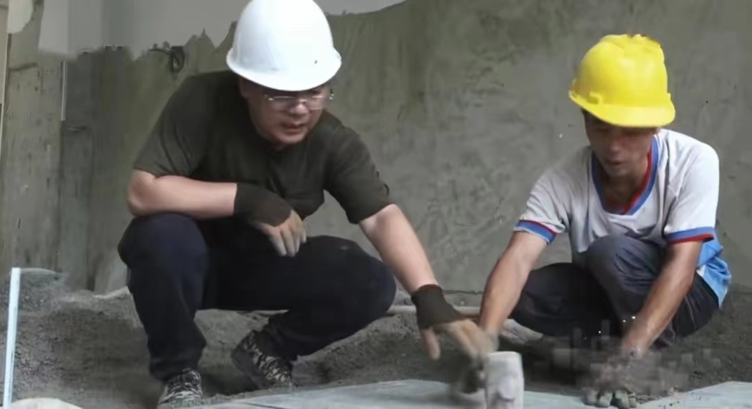 均瑶集团王均金体验民工生活后续,王均金到贵州体验民工生活