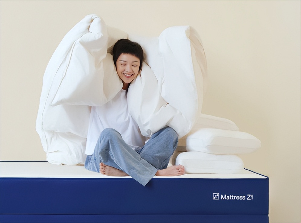 蓝盒子和qrua床垫对比,qrua床垫推荐