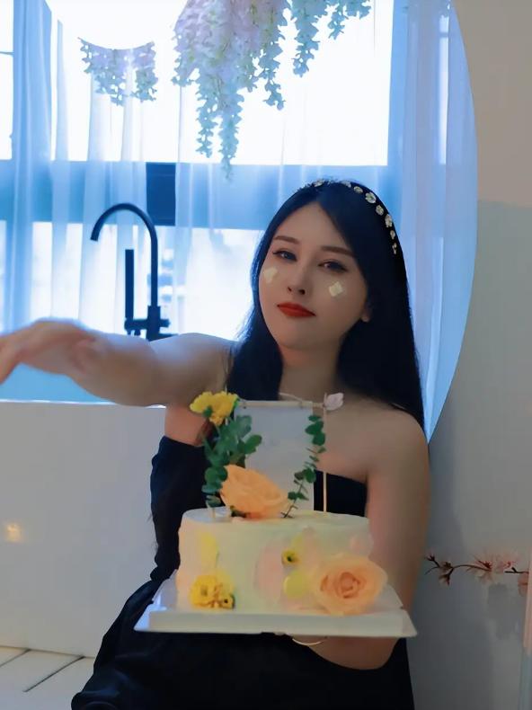 170斤超大号模特,大码模特180斤却没有赘肉