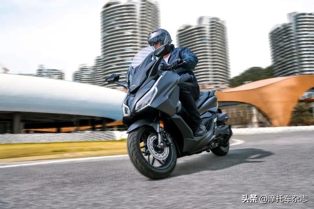 最新机车展会,新款机车发布