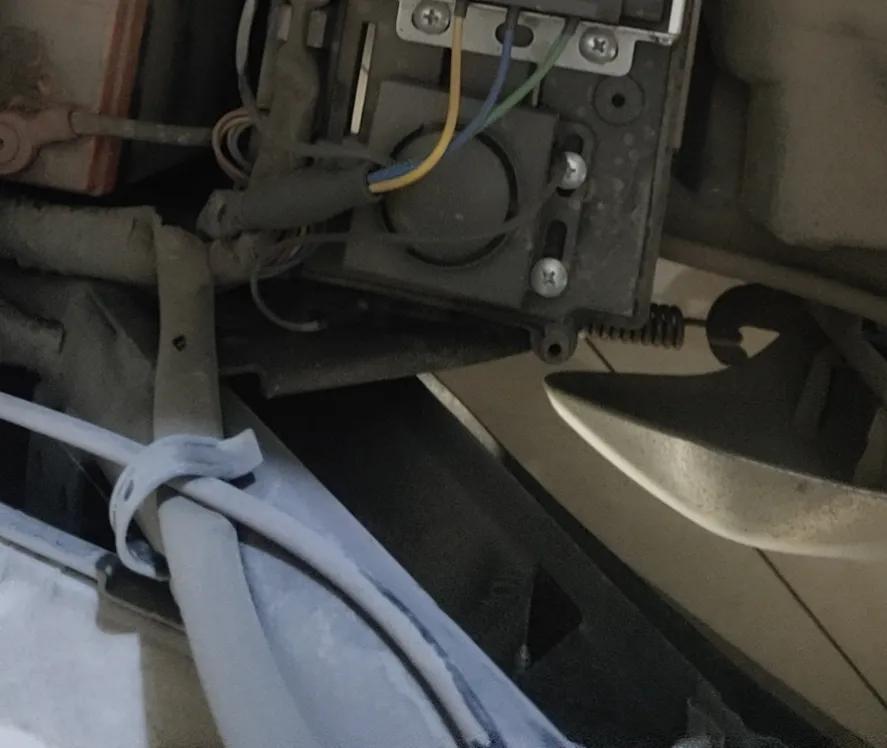 雅迪q6冠能电动车使用说明,雅迪电动车骑行感受