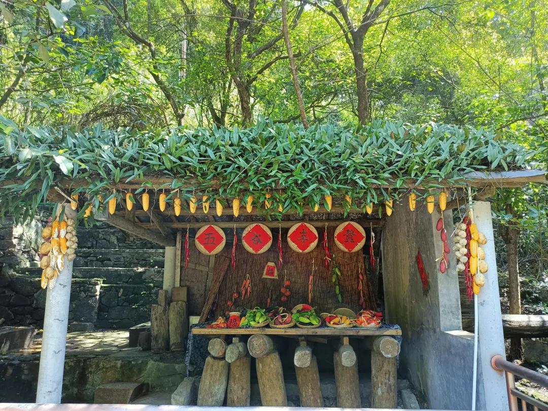 四会奇石河景区的银龙大瀑布,肇庆出发2-3天短途旅游推荐