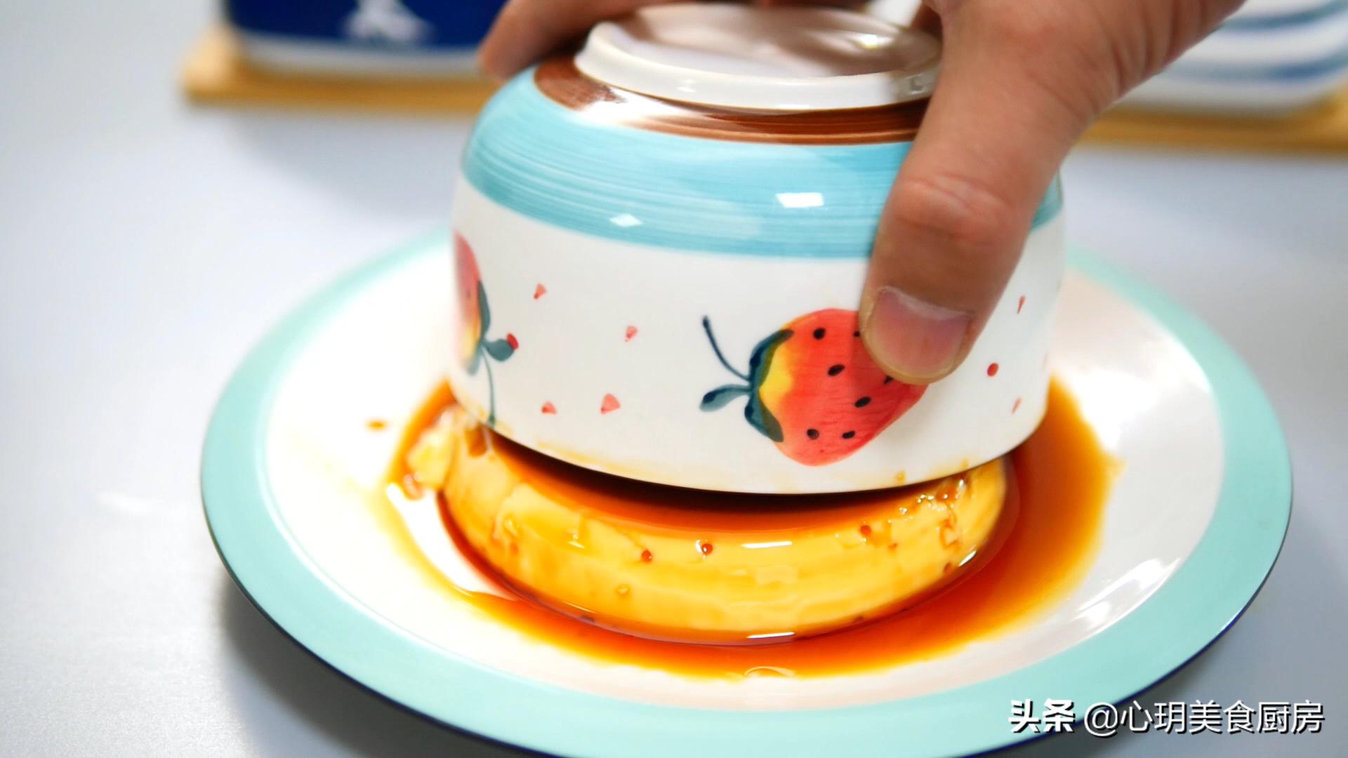 一瓶牛奶2个鸡蛋做蛋糕,一瓶牛奶两个鸡蛋怎么简单做蒸糕