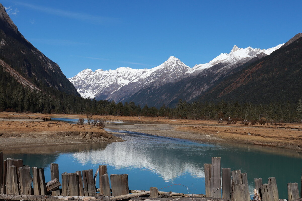 藏地18天旅游攻略,川藏10天旅游攻略