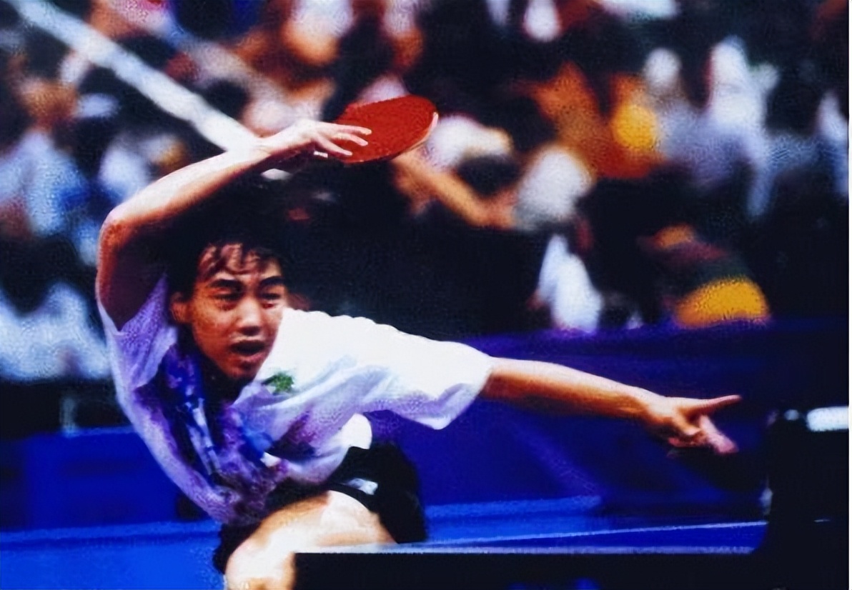 国乒经典一战,孔令辉19岁世乒赛夺冠,刘国梁智取瓦尔德内尔