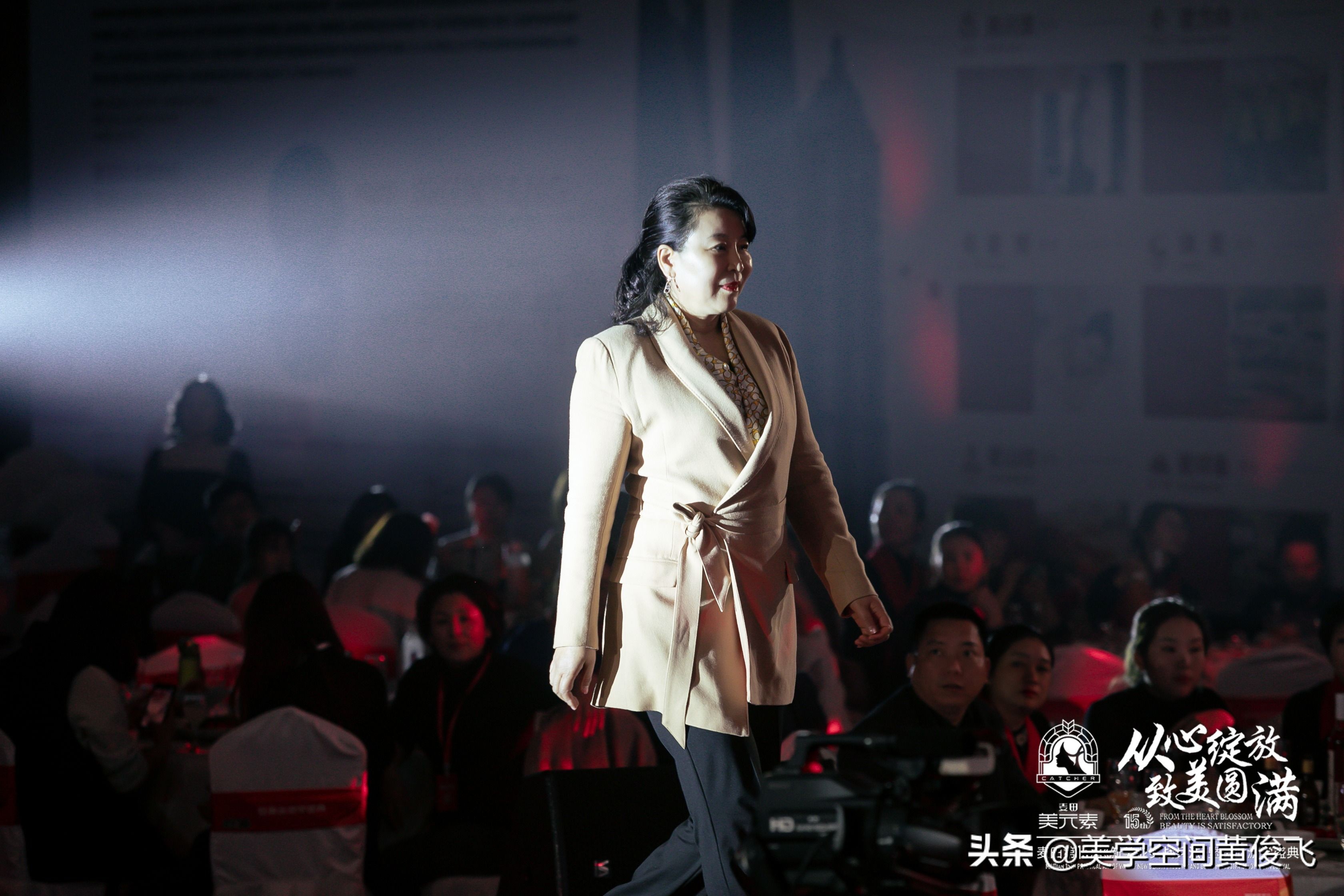 美容院成功销售十大诀窍,开美容院的十大流程