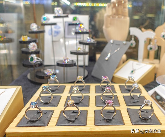 自己开店做的产品如何进入市场,想拿货自己线上做