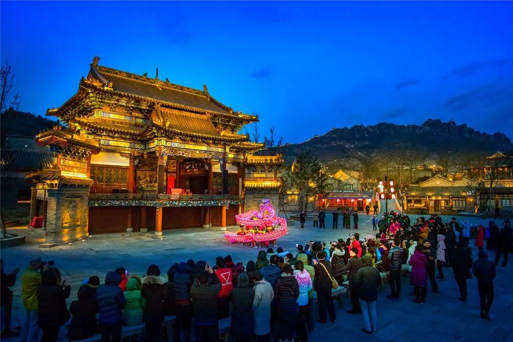 哪里城市过春节最有年味,记忆中的年味儿和过年新模式