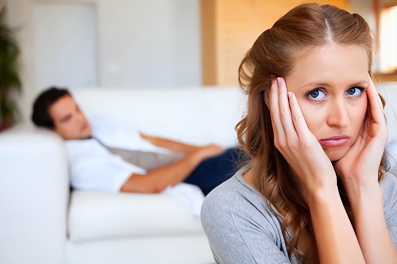 日常阴部干涩是什么原因,阴部干涩难受是什么原因怎么治疗