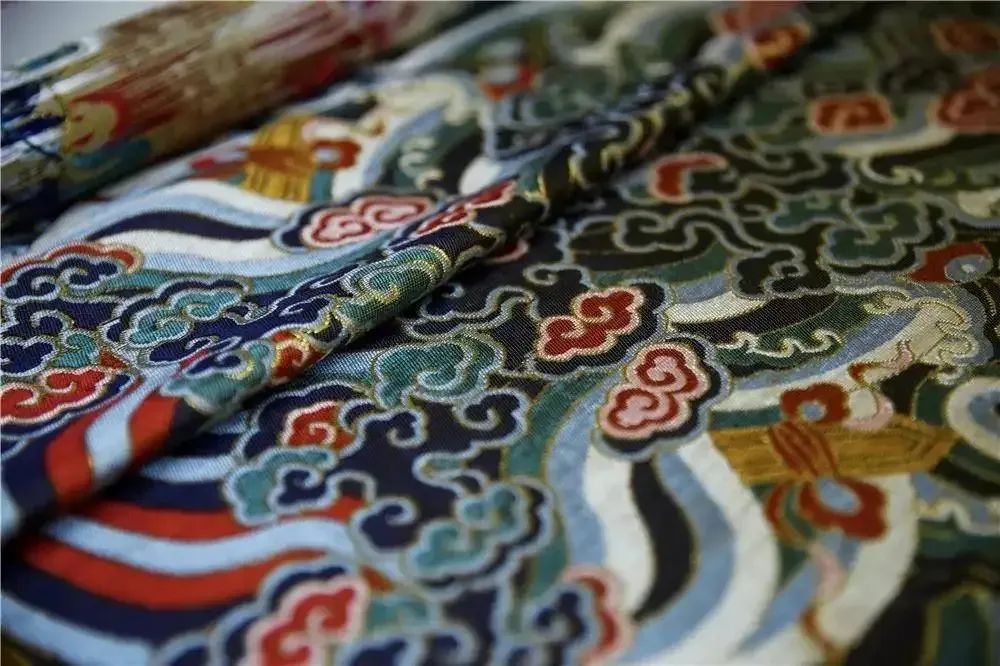 南京云锦有多少年的历史了,南京云锦最顶级的一件