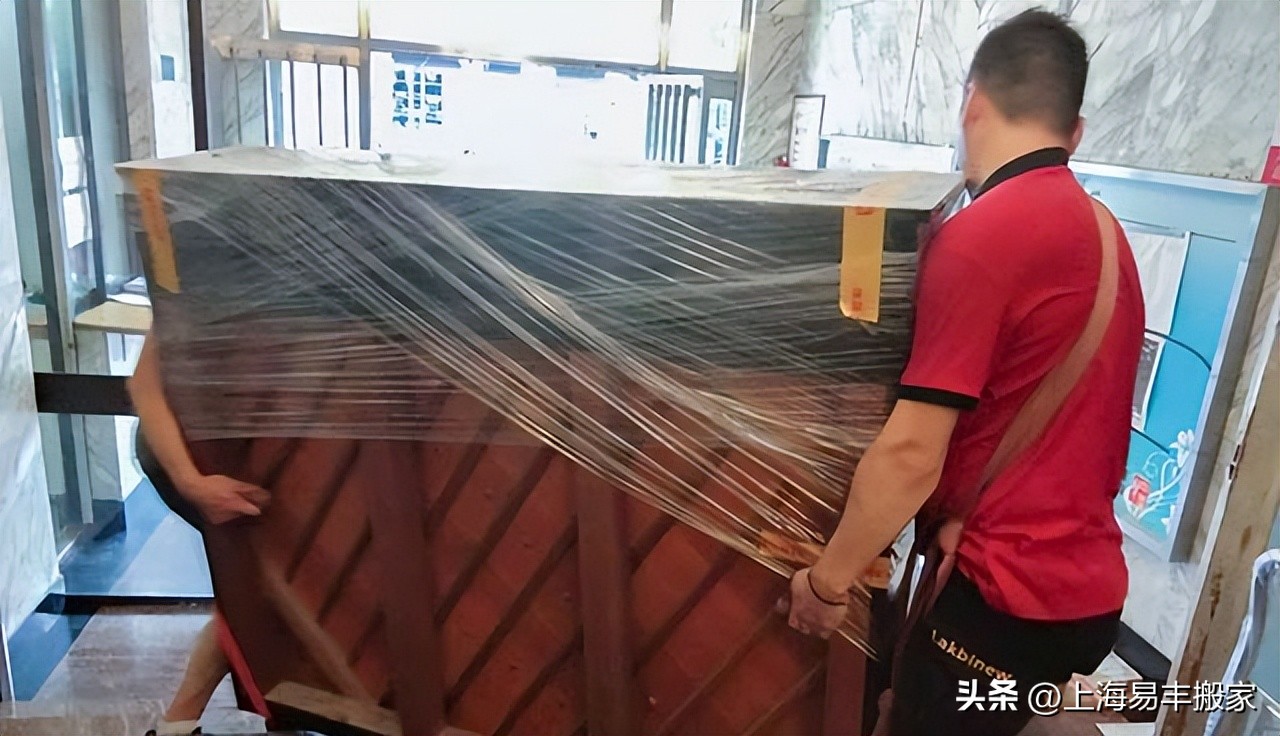 钢琴搬运怎么运,钢琴搬运怎么搬楼梯