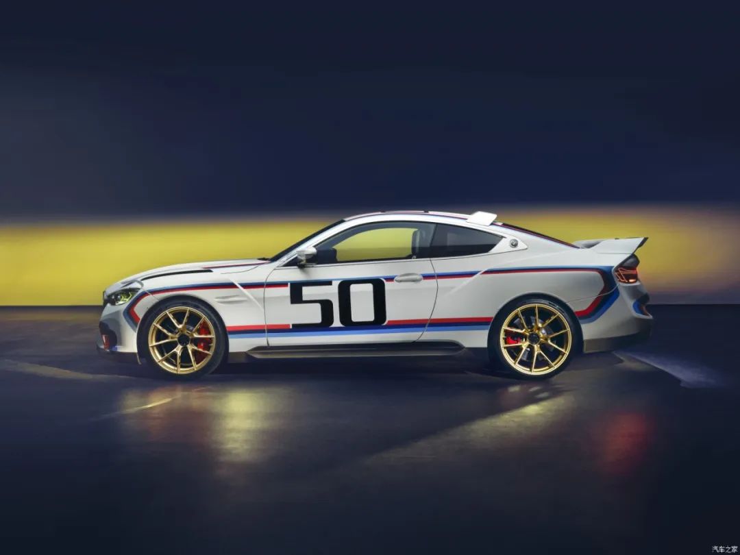 全新宝马3.0csl官图,宝马3.0CSL官图
