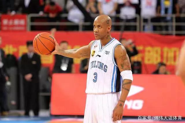 cba漫画人物,cba12号球衣的代表人物