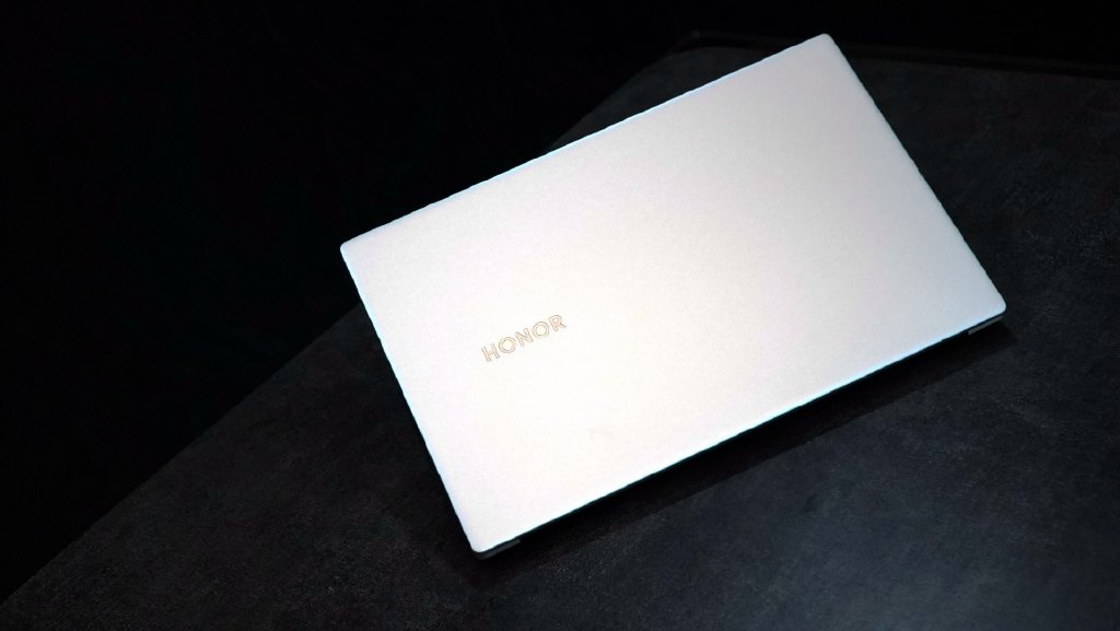 荣耀magicbookx152021款酷睿版,荣耀笔记本magicbook15x2021