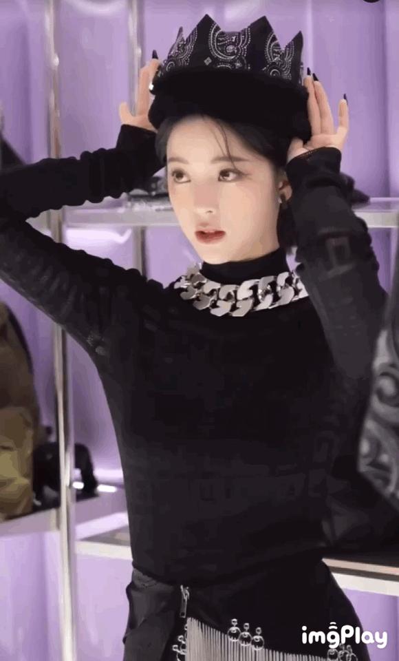 一定要让自己看起来很有钱的样子,让你的照片变得看起来很高级