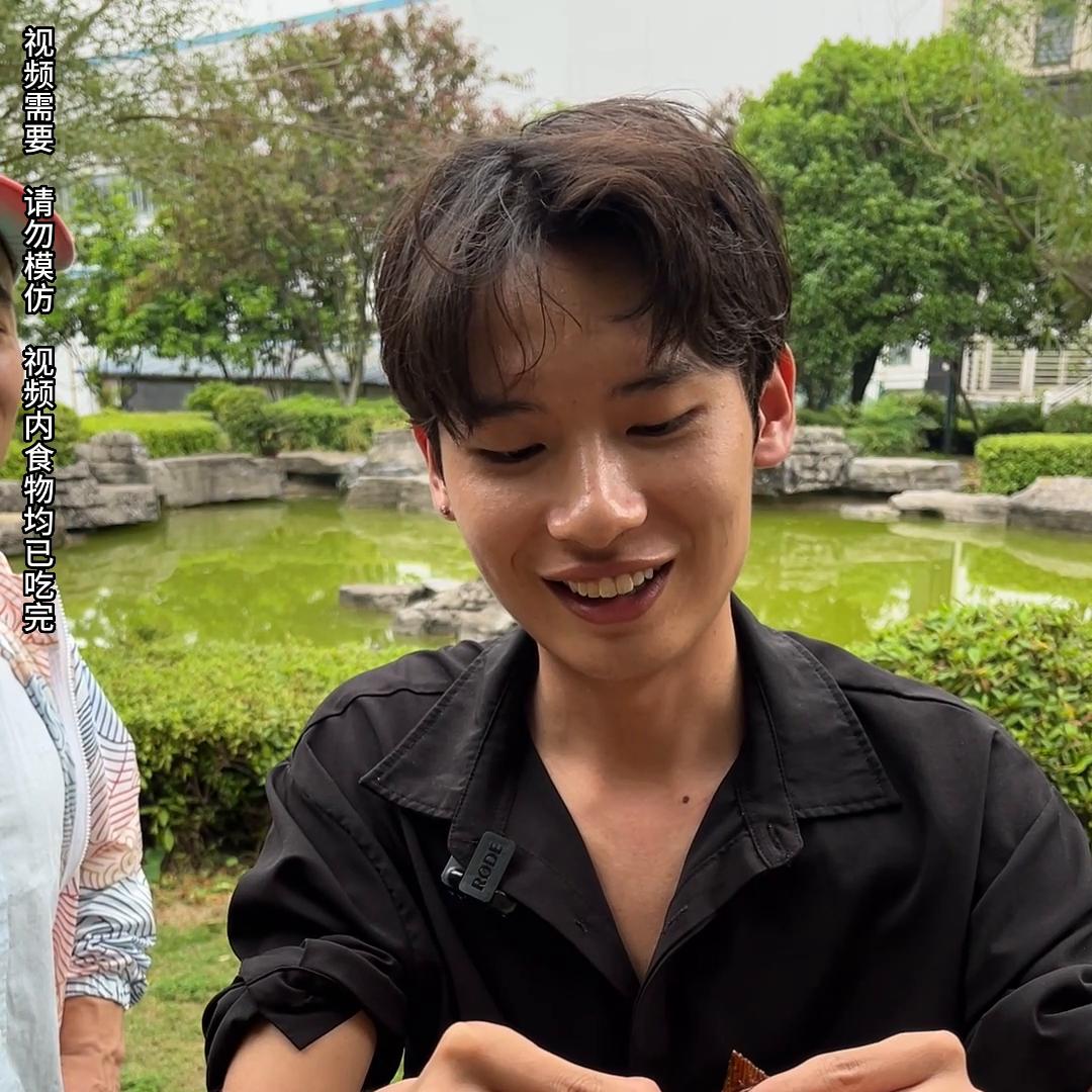 口头禅讲真的小哥这种辣度的鱼尾起码十包？#香辣鱼尾