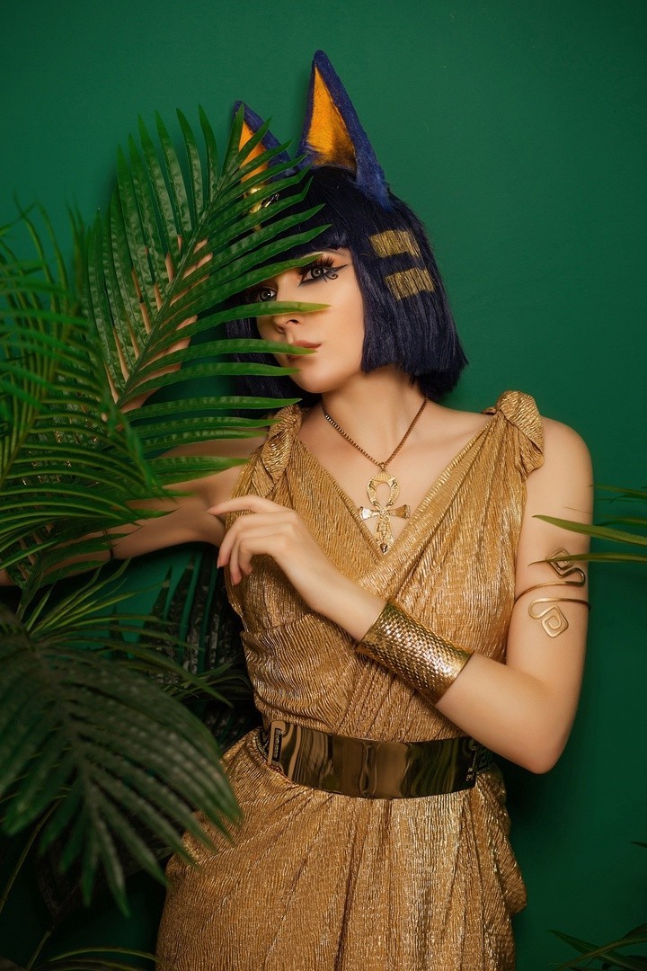 俄美女Kanda《动森》埃及猫Cos性感大秀美腿