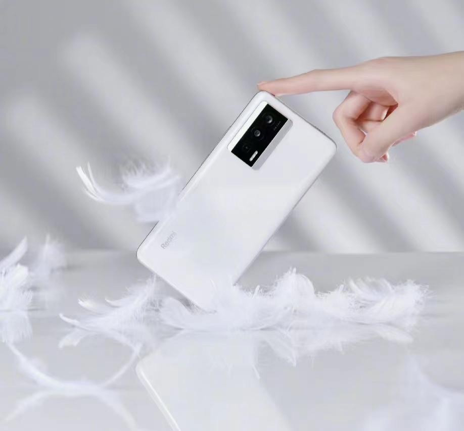 3000元左右的手机推荐排行榜最新,目前3000左右的手机哪一款最好