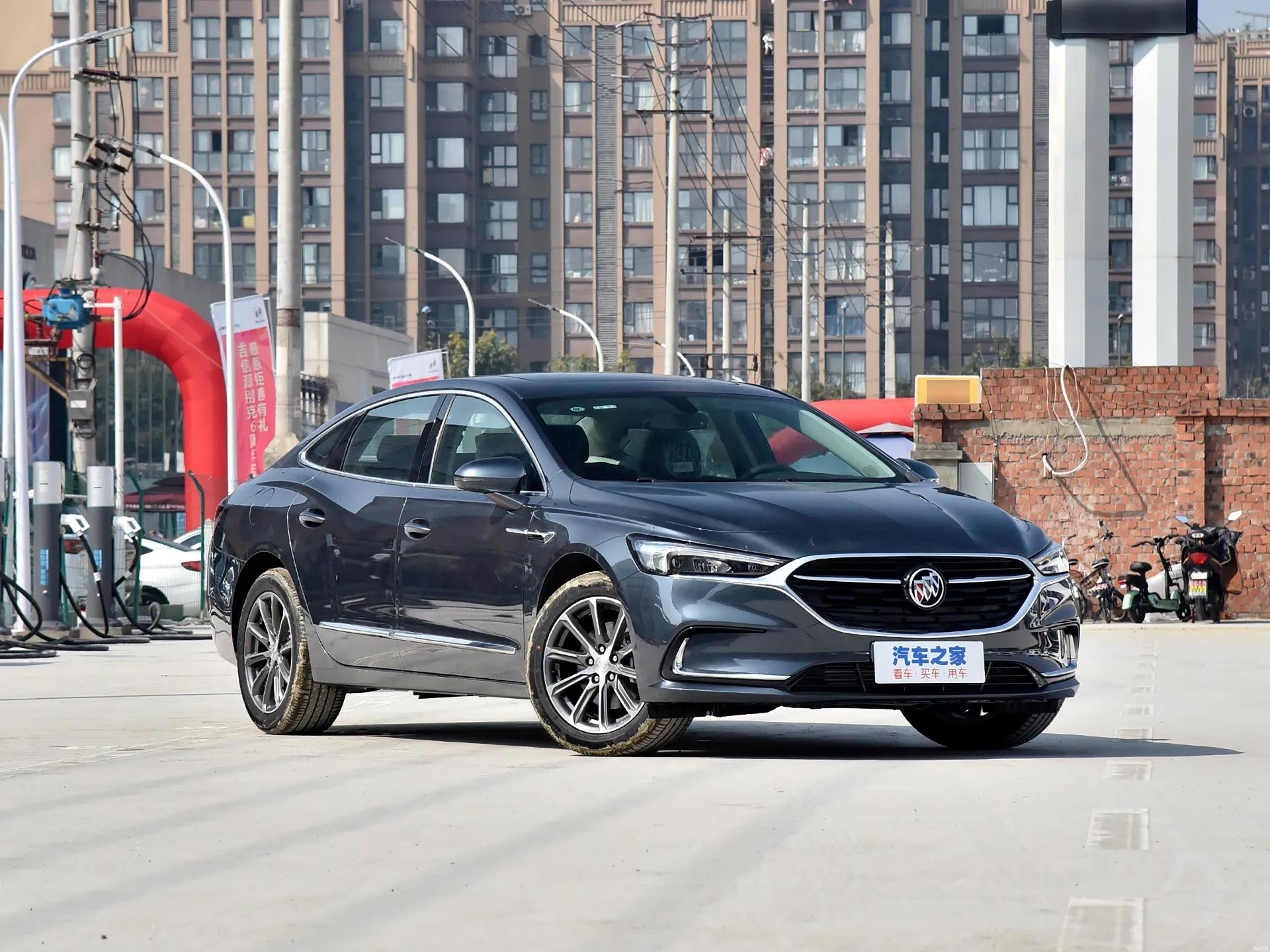 小县城公务员买什么车,年入8万能买车吗