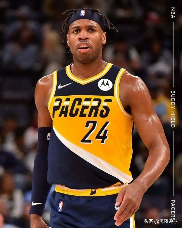 赛季报销8位球星薪资排行榜,新赛季三巨头薪水排名