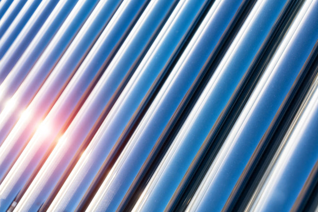 太阳能热水器环保节能的好处,阳台太阳能热水器弊端