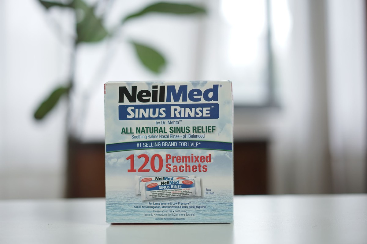 空气干燥鼻子出血丝吃什么药,空气特别干燥鼻子难受喝什么