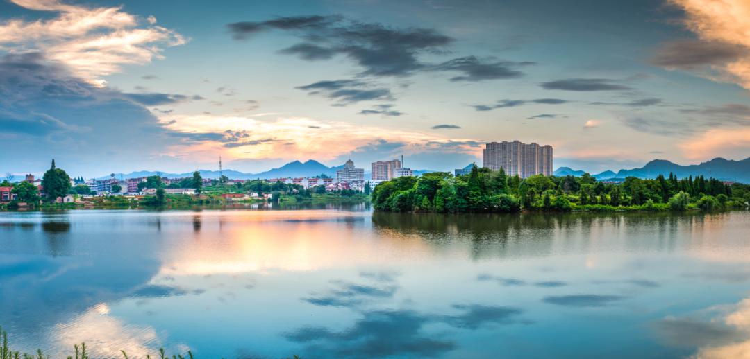 近乡情怯，归来仍是少年！