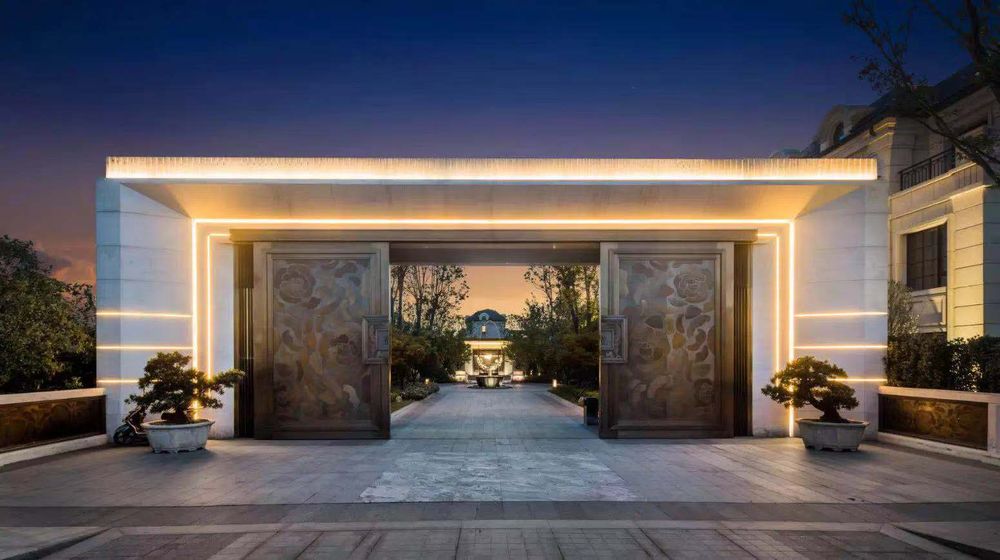 灿辉晶典1733到虹桥高铁,上海灿辉晶典1733周边交通