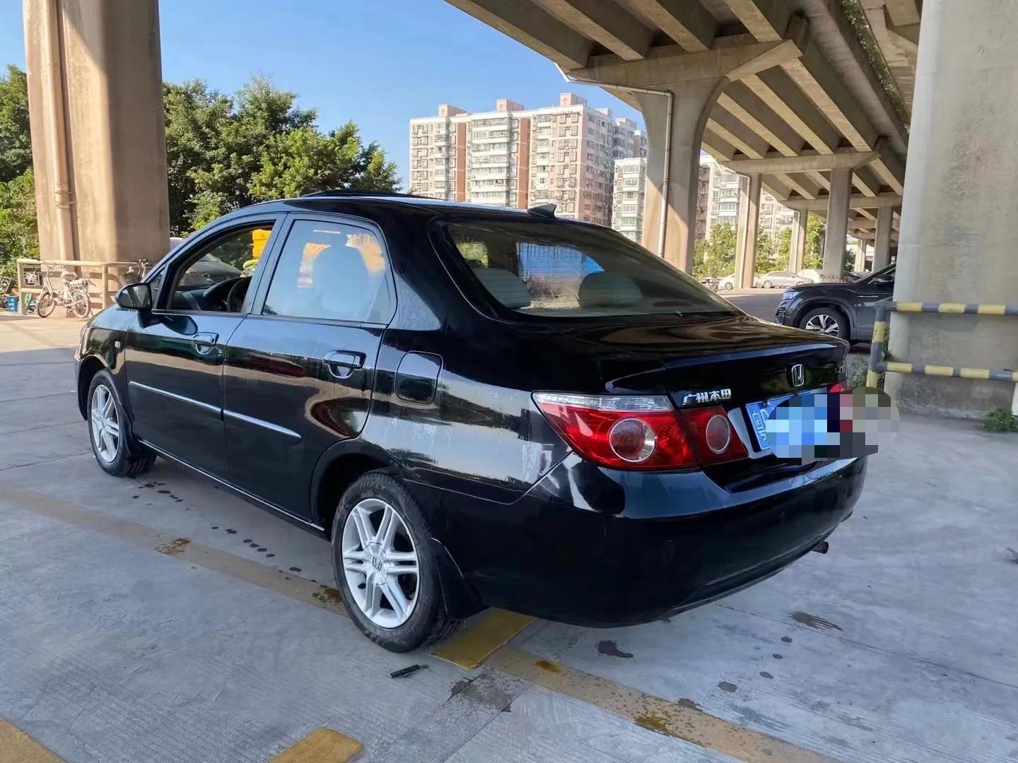 2008款本田思迪参数配置,2008年本田思迪值得买吗