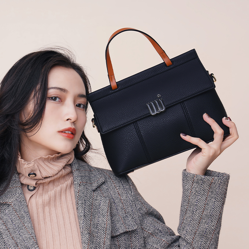 国内首个开创女性“免费换包”品牌-唯聚时代商业模式大揭秘