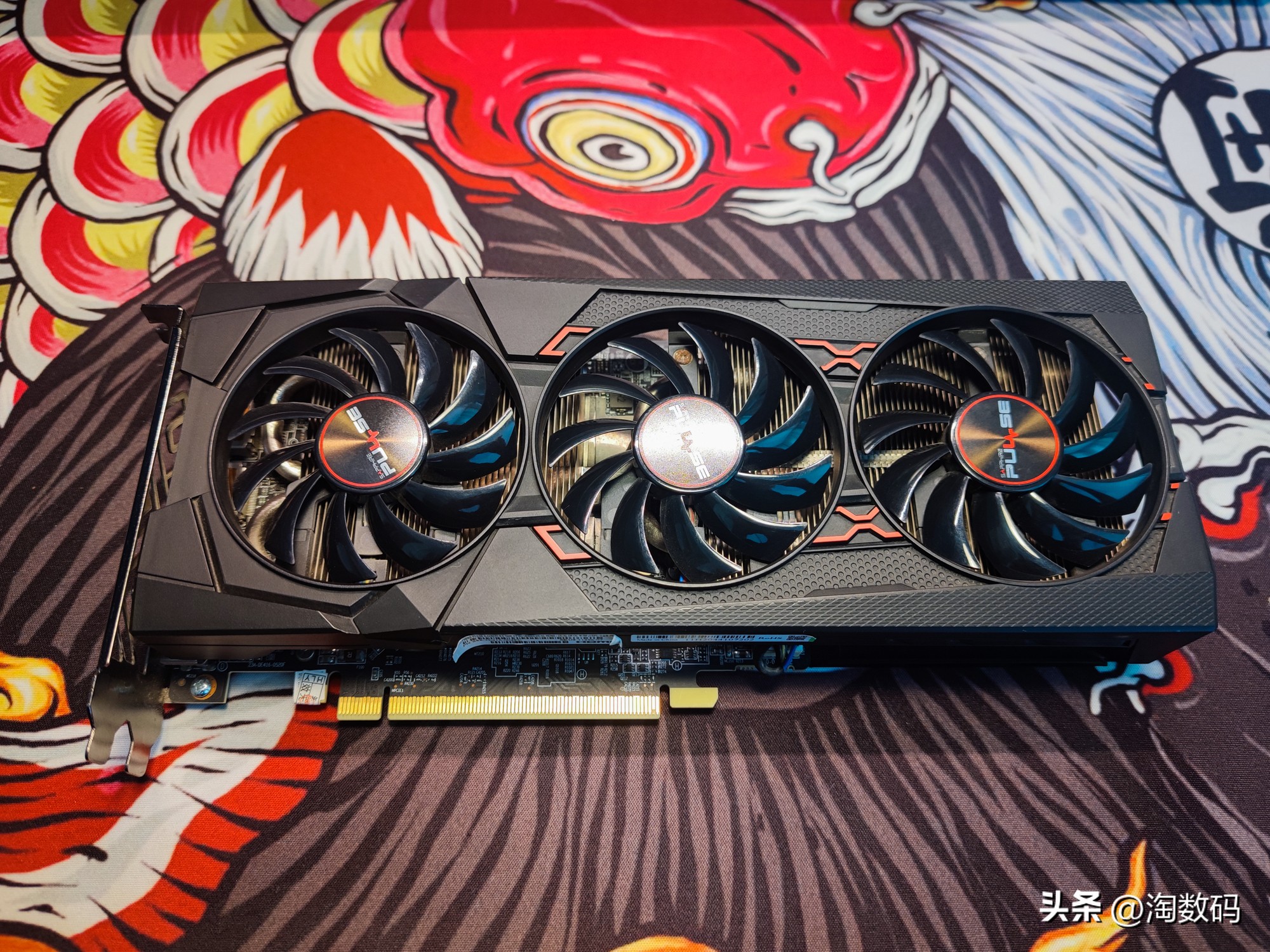 ¥589验票RX5600XT矿渣卡,号称脚踩GTX1660Super是否实至名归?