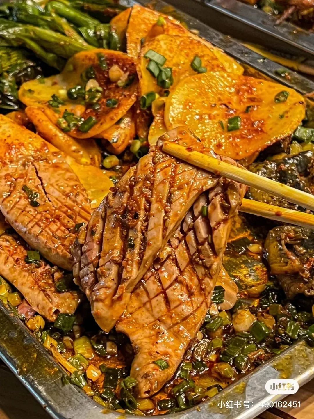 成都推三轮车上菜的苍蝇馆子,吃遍成都100家苍蝇馆子