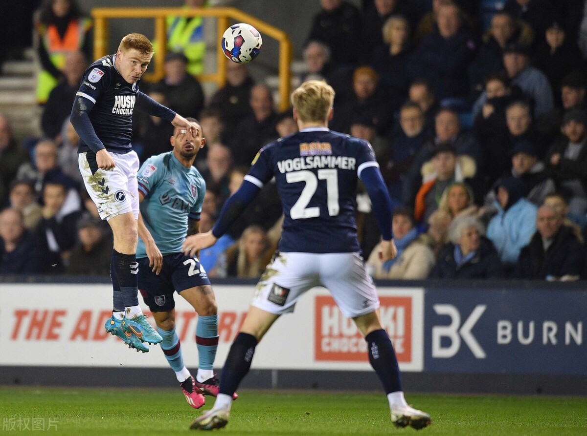 伯恩利vs桑德兰比赛结果,英冠联赛最新赛况伯恩利vs雷丁