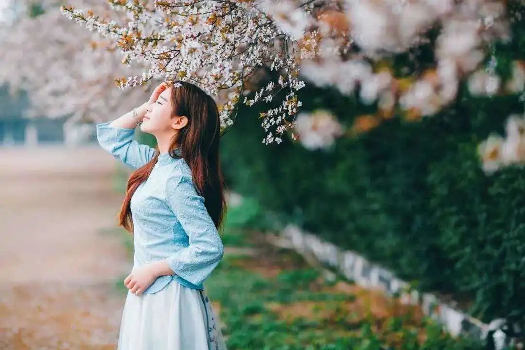 风里来雨里去人生百味随意就好,人生百味随意就好文案