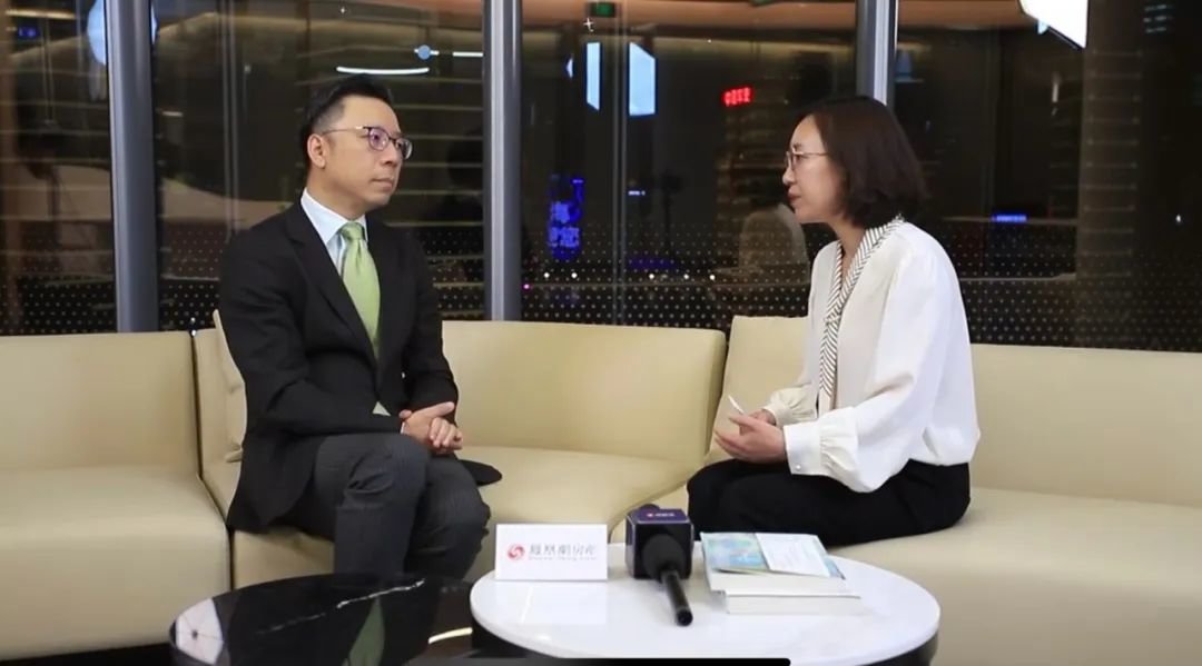 专家建议提高房价激励年轻人,抑制房价和控制房价哪个好