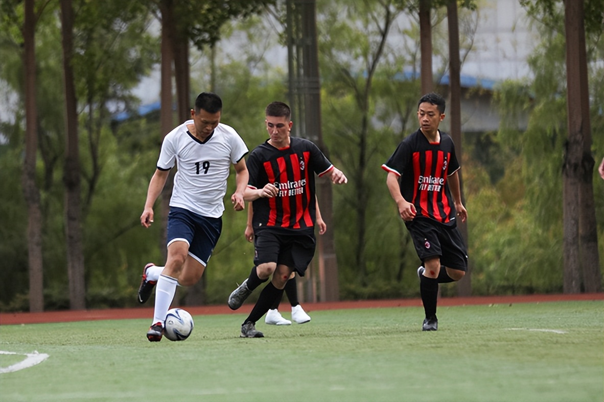 超燃足球队歌,超燃球场音乐