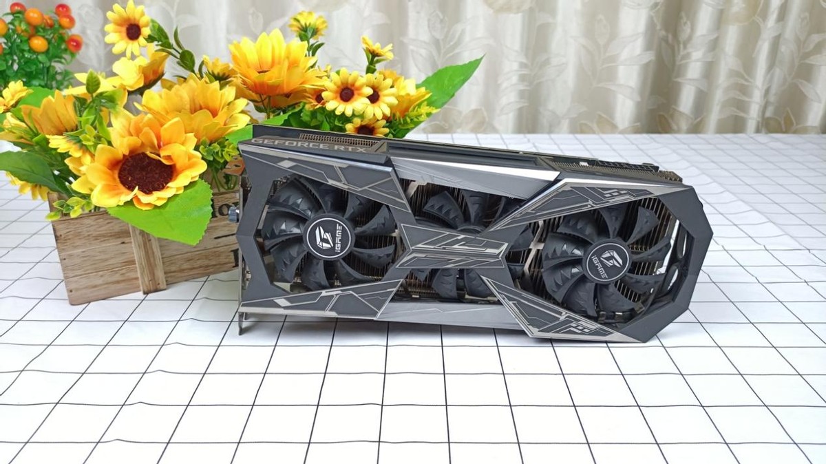 显卡价格还是没降,显卡价格不降