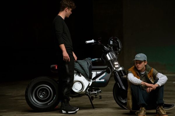 宝马推出轻便摩托车ce-02,宝马ce-02国内售价