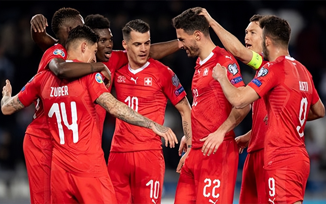 老鹰和狮子谁会赢,老鹰和狮子战斗视频