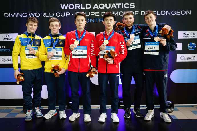 鐜嬪畻婧愭柇灞備紭鍔胯繘鍐宠禌,鐜嬪畻婧愬崐鍐宠禌闆嗛敠