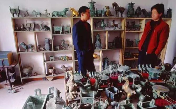 河南一老人带村民造假,河南老汉带领全村造假