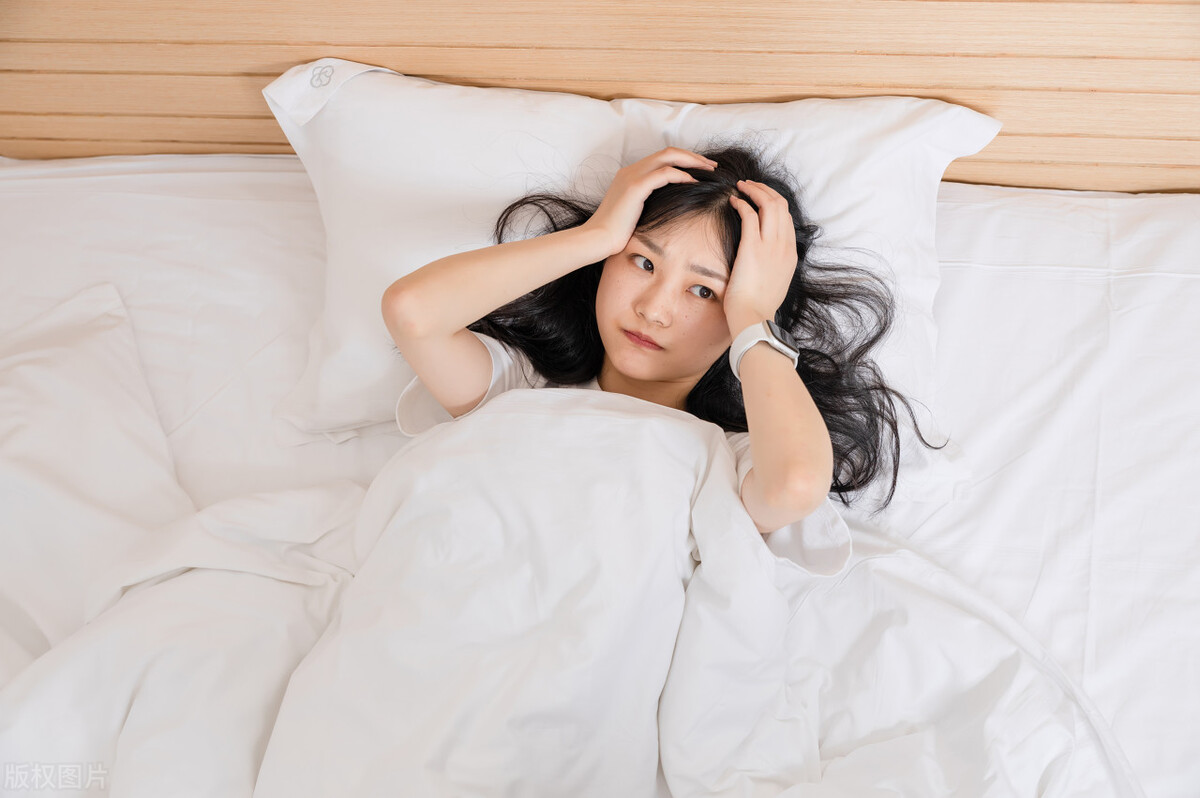 阴虚发热吃知柏地黄丸配什么药,阴虚火旺可以吃知柏地黄丸治疗吗