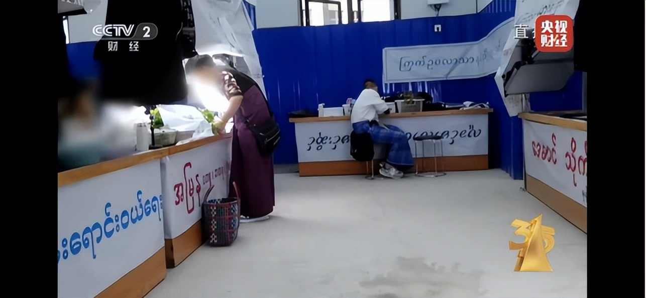 翡翠的水到底是个什么东西,翡翠的水说的是清透度吗