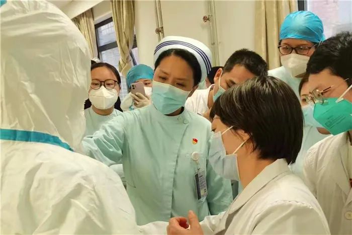 护士在疫情防控中的责任,战疫一线的责任与担当